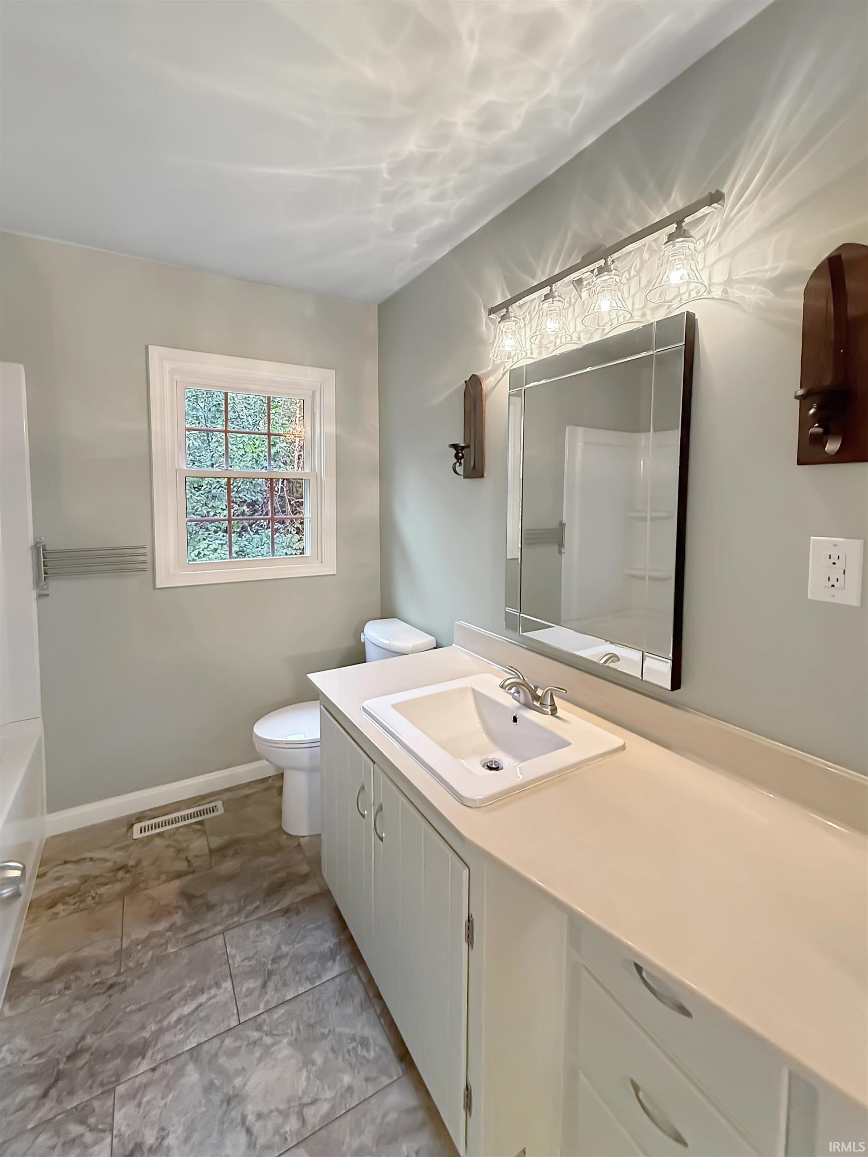 8914 New Harmony Road Evansville, IN 47720 - Photo 20 of 31