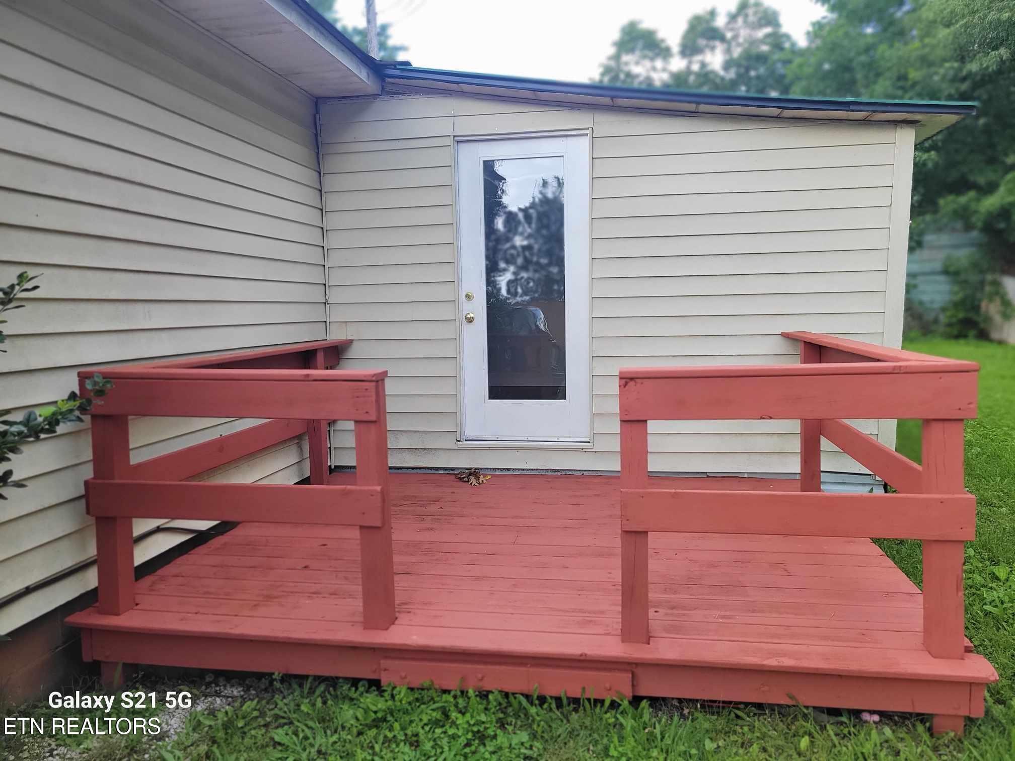 621 Phillips Flats Road Oneida, TN 37841 - Photo 16 of 43 att.brK9_qINyr_P3Xrx3y74Kd0eN11z0I0TsOQb