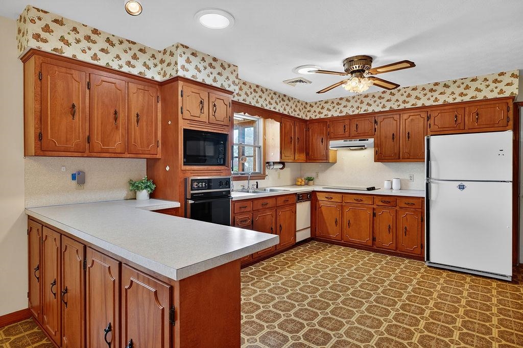 150 Battlefield Road Waynesboro, VA 22980 - Photo 13 of 61