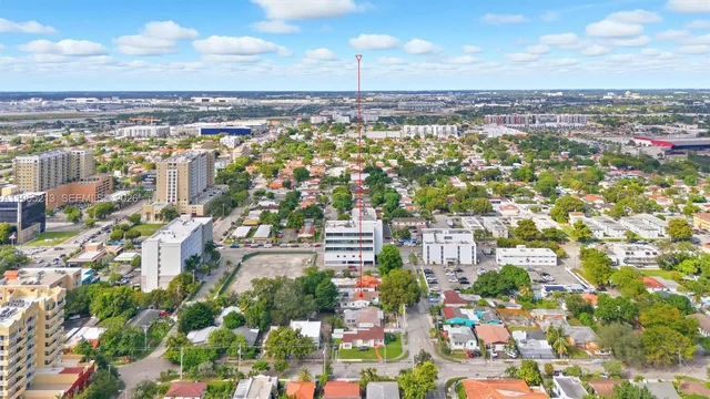 $4,000 | 104 Southwest 40th Avenue, Miami, FL 33134