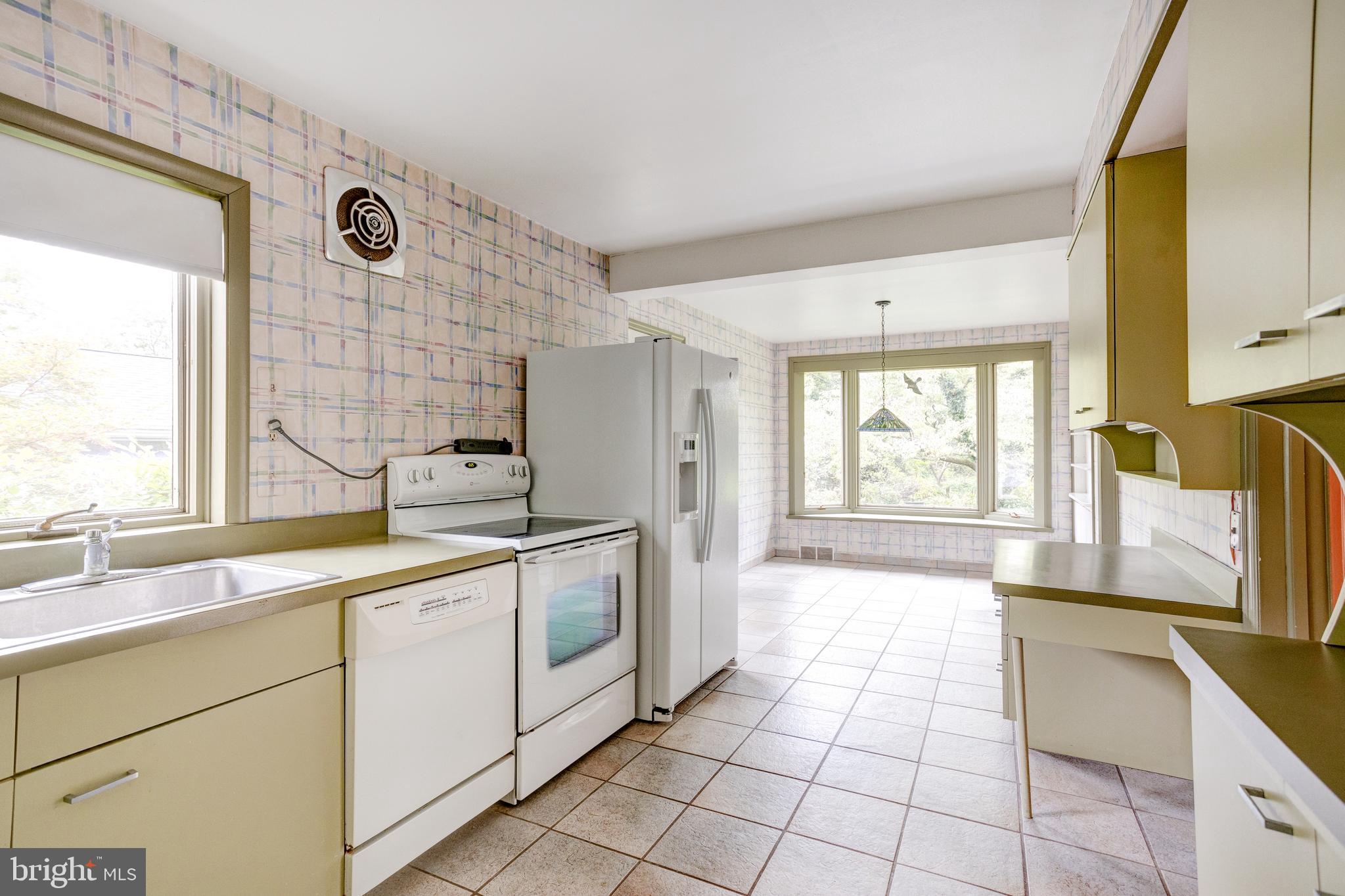 1307 Church Road Oreland, PA 19075 - Photo 13 of 28 Kitchen