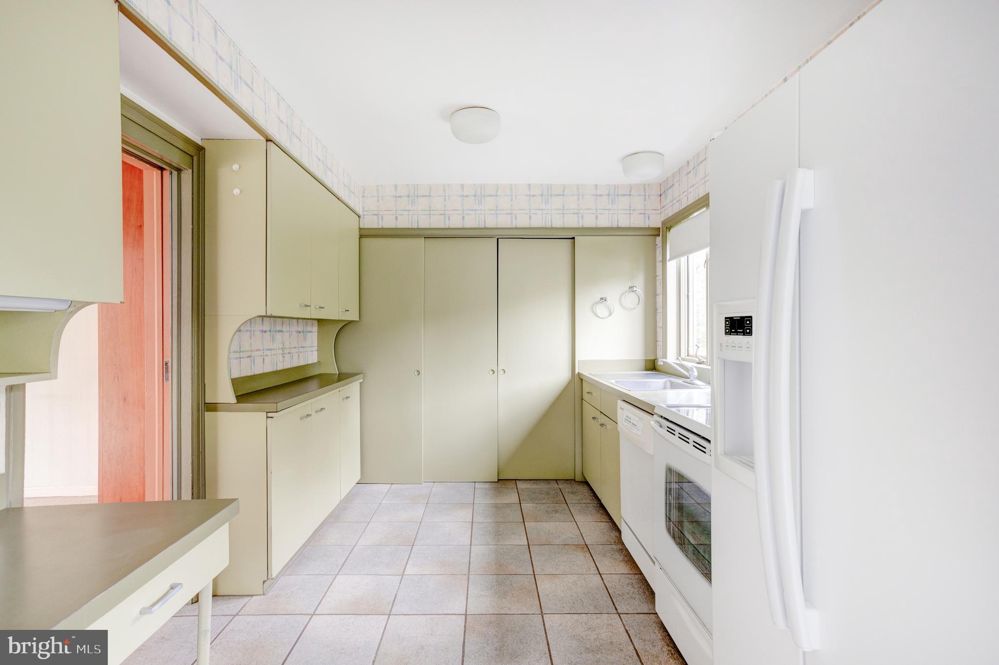 1307 Church Road Oreland, PA 19075 - Photo 14 of 28 Kitchen