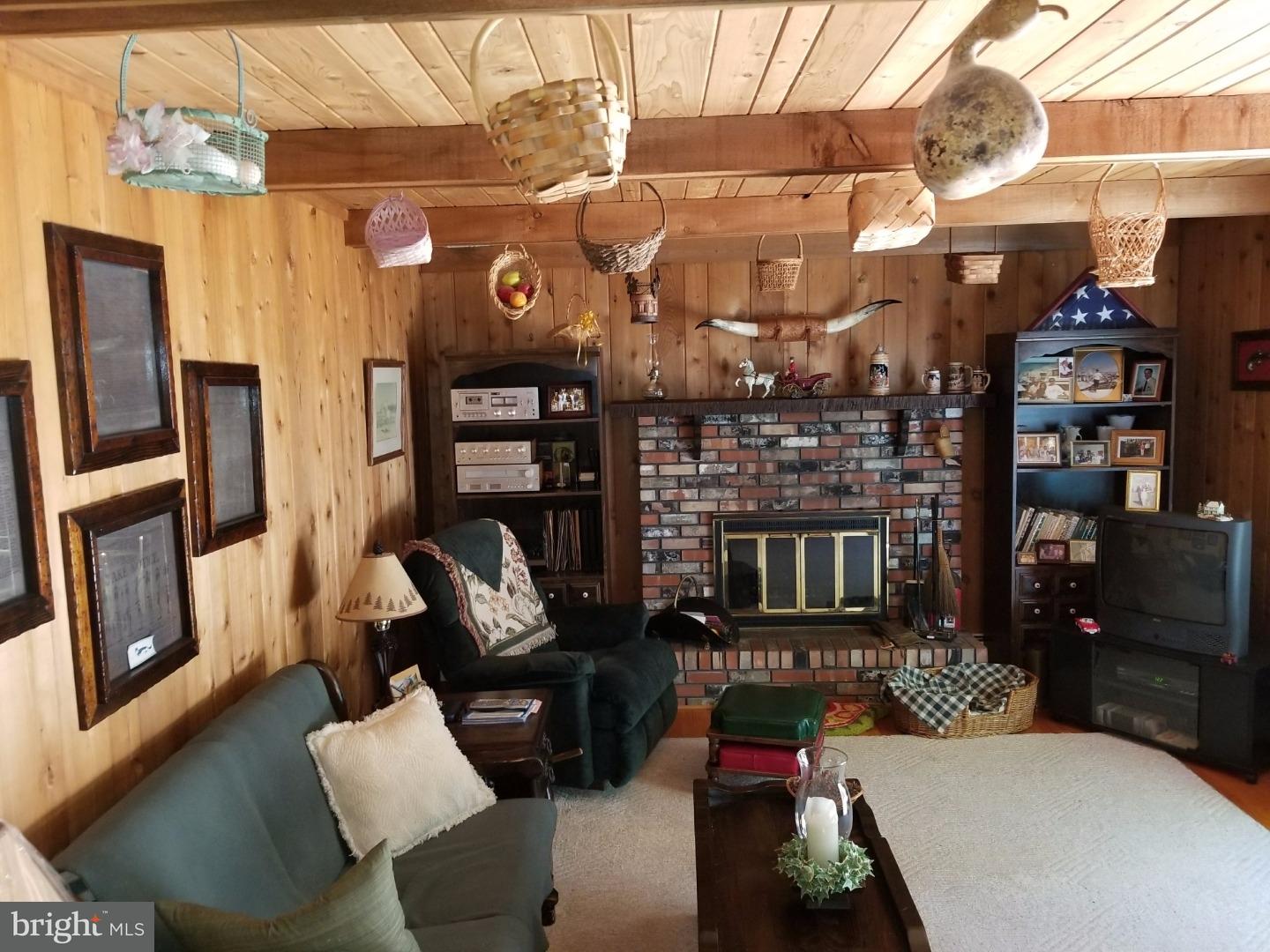 32 Millers Mill Road Cream Ridge, NJ 08514 - Photo 14 of 24