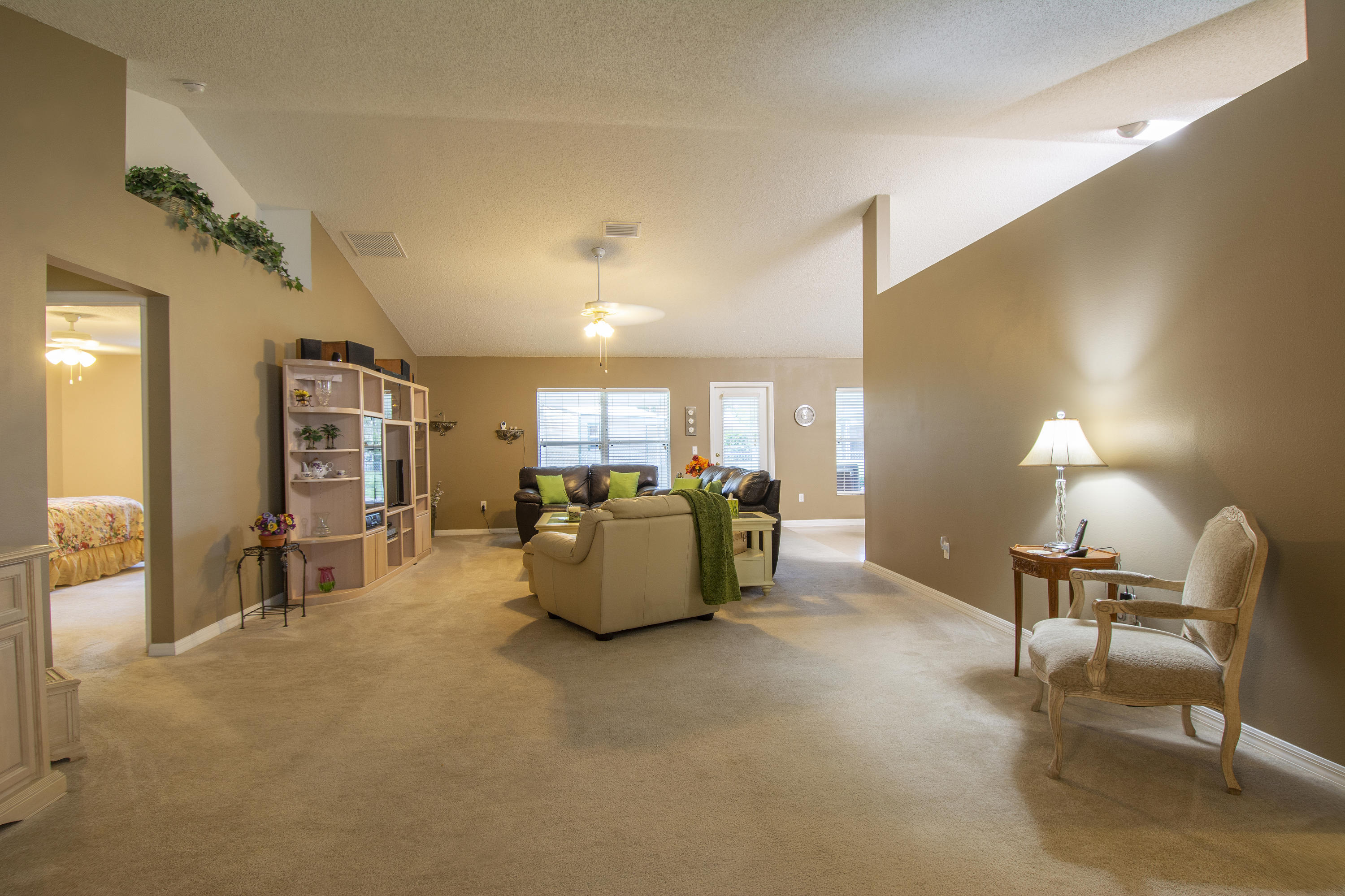 2677 Southwest Acco Road Port St. Lucie, FL 34953 - Photo 6 of 34 C 2020 MBP 2677 SW Acco Rd round two (5)