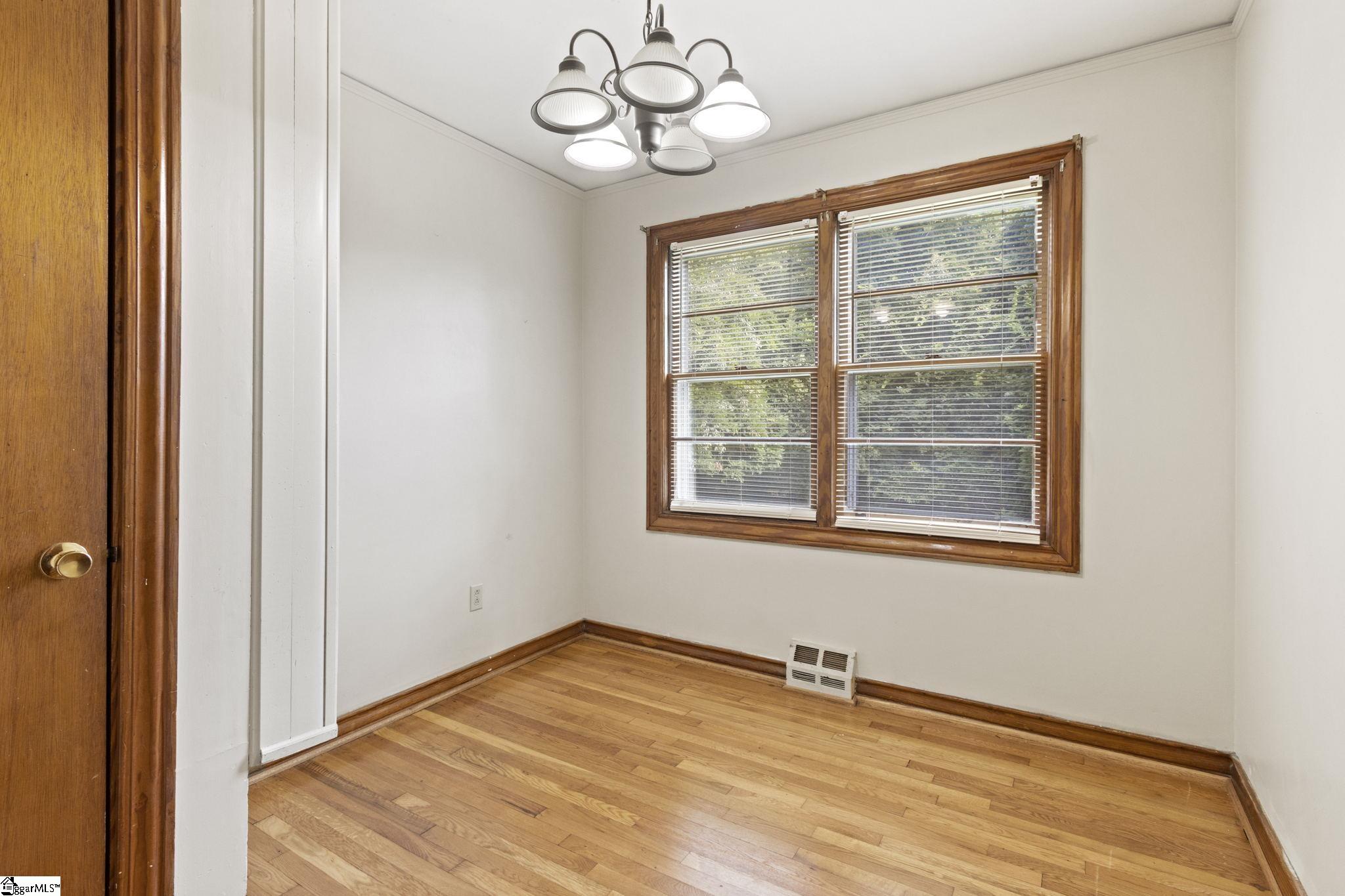 52 Foxhall Road Greenville, SC 29605 - Photo 13 of 25 Gallery Image 13
