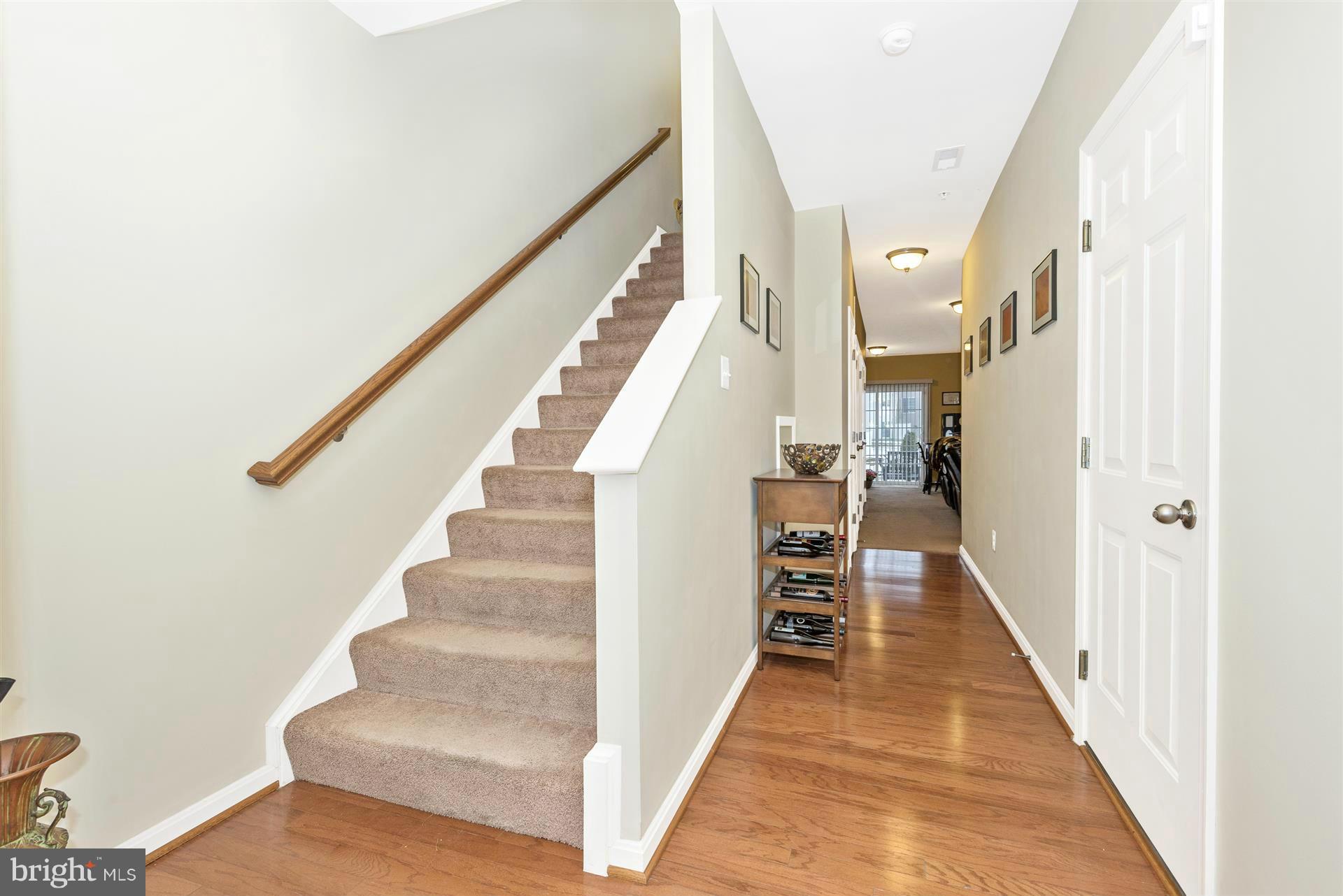13007 Yellow Jacket Road Hagerstown, MD 21740 - Photo 21 of 29 Foyer