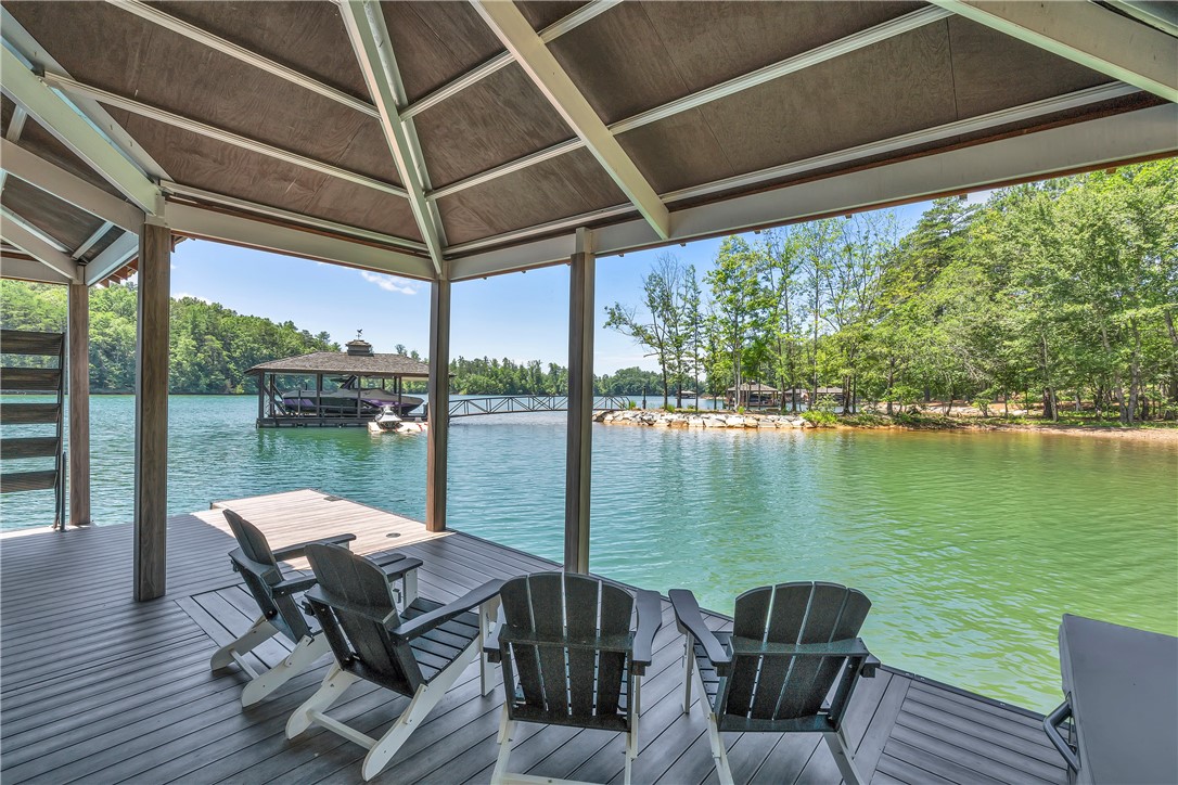 383 Peninsula Ridge Sunset, SC 29685 - Photo 20 of 46