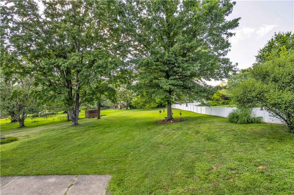 2207 Haymaker Road Monroeville, PA 15146 - Photo 6 of 29 Gallery Image 6