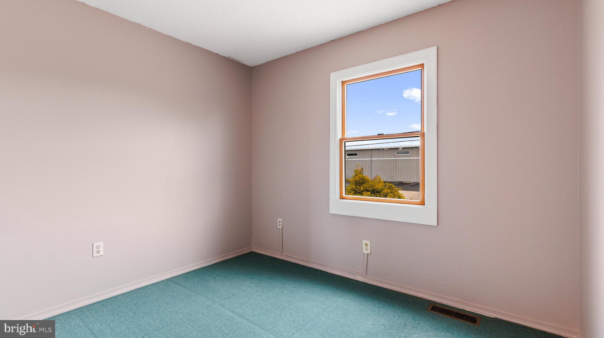 25 Powells Valley Road Halifax, PA 17032 - Photo 9 of 21 an empty room with windows and closet