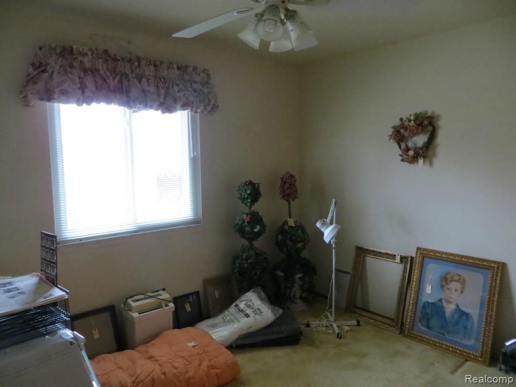 3874 Samuel Avenue Rochester, MI 48309 - Photo 13 of 30 13.jpg