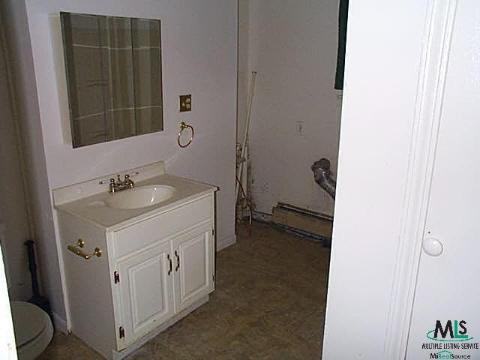 3860 South Lake George Road Dryden, MI 48428 - Photo 8 of 12 469440-7.JPG