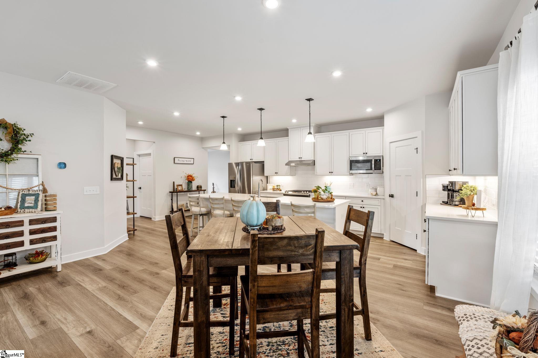 105 Comanche Trail Greenville, SC 29607 - Photo 11 of 34