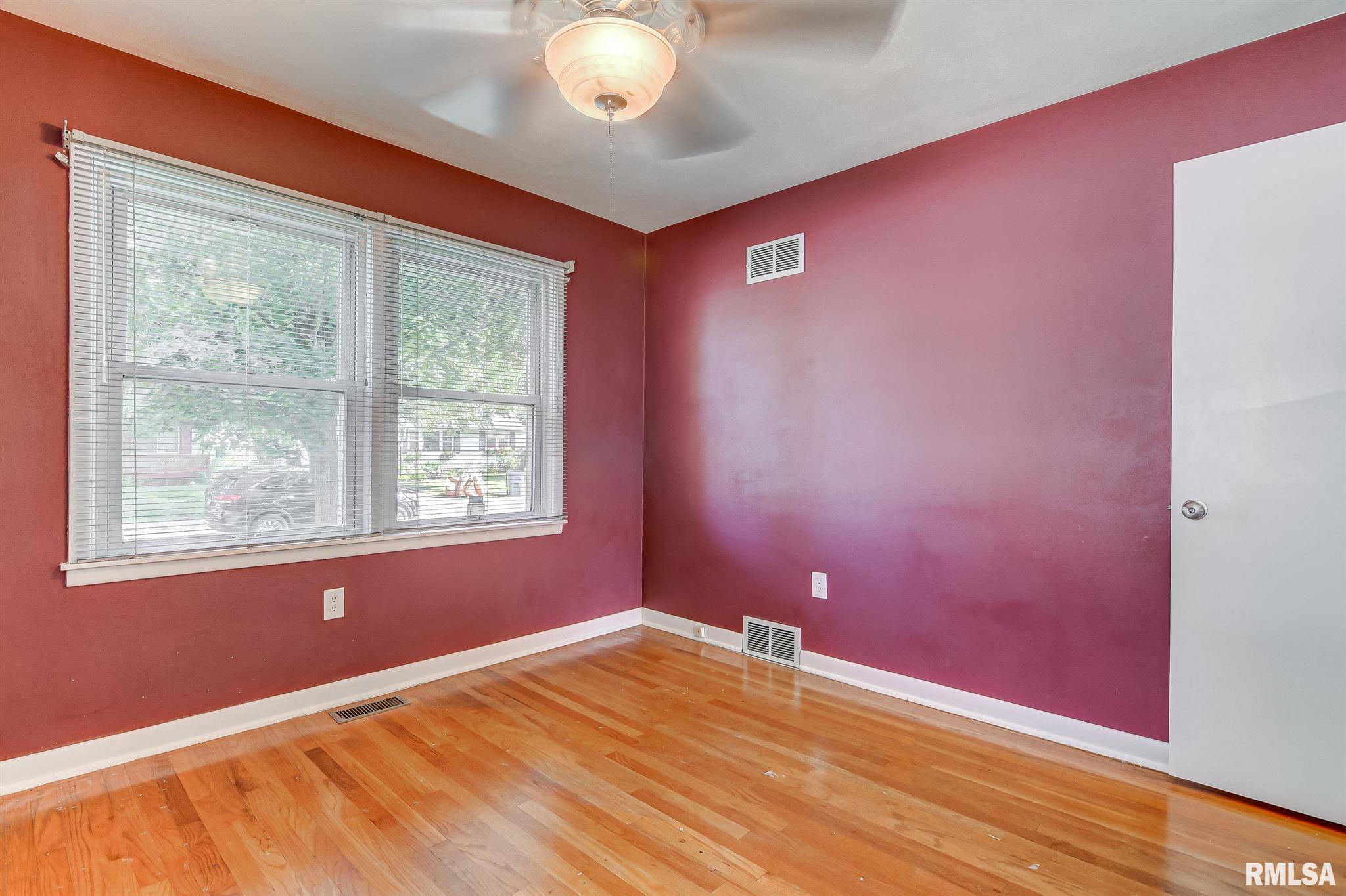 1912 East Pickett Street Springfield, IL 62703 - Photo 15 of 26