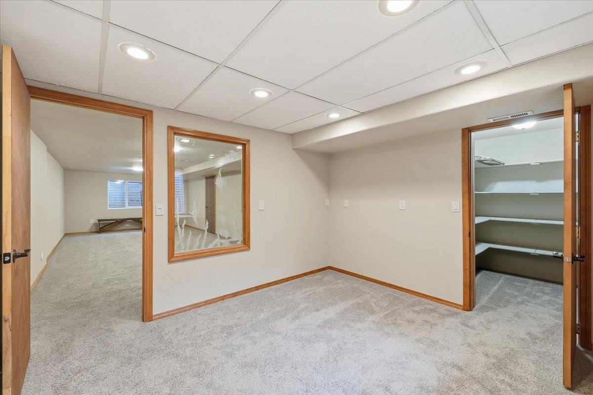 811 East Tudor Court Spokane, WA 99208 - Photo 25 of 37