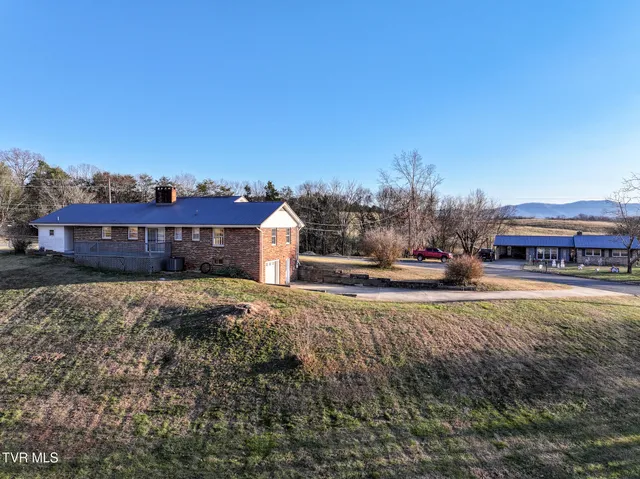 $334,900 | 210 Sioux Trail, Greeneville, TN 37743
