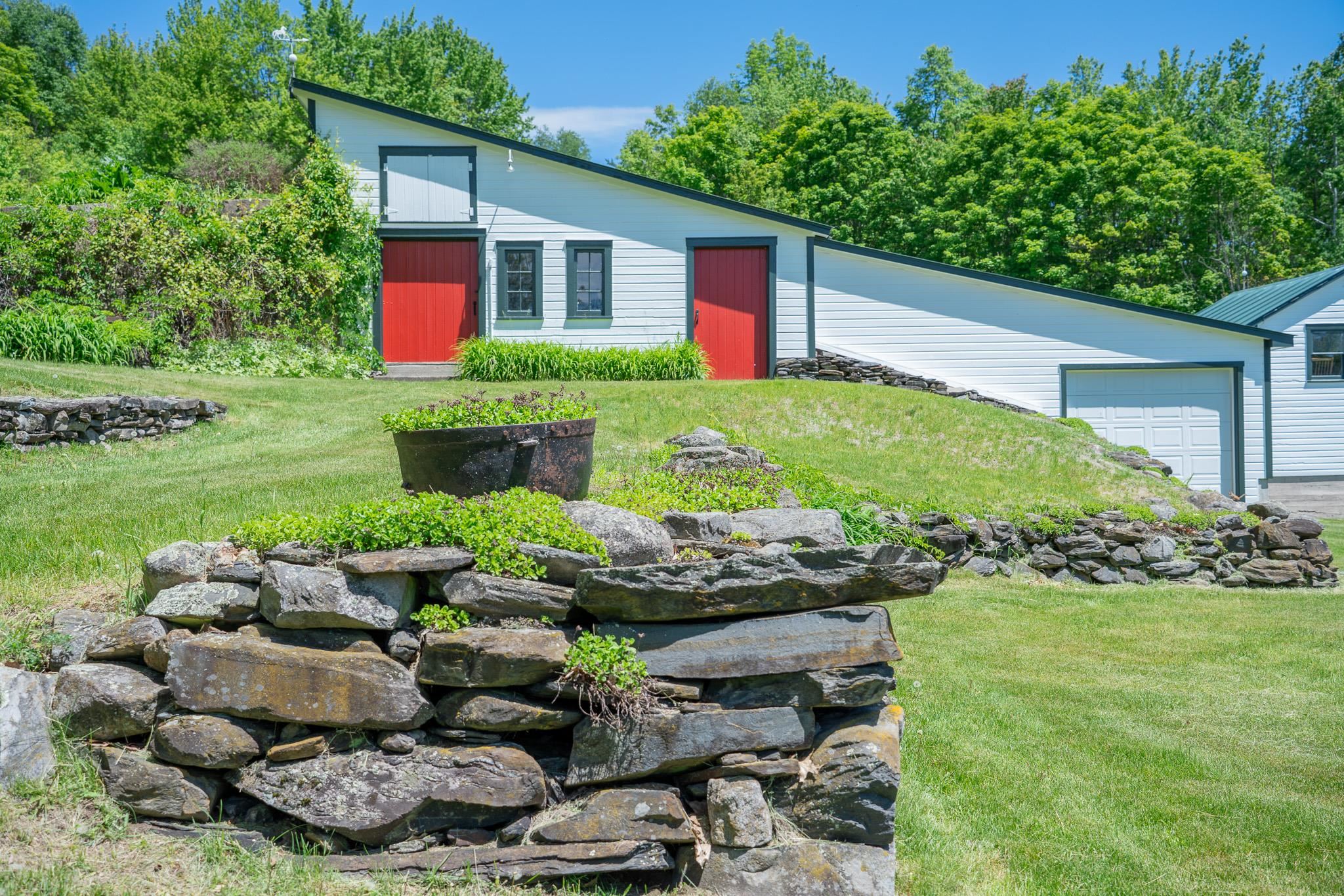 352 Maple Hill Road Newbury, VT 05069 - Photo 8 of 60