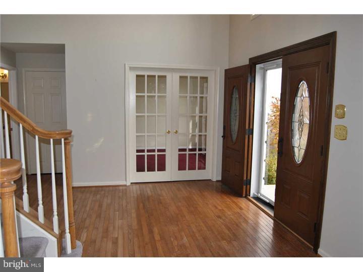 925 Ridgeview Lane Lower Gwynedd, PA 19002 - Photo 2 of 15 Foyer