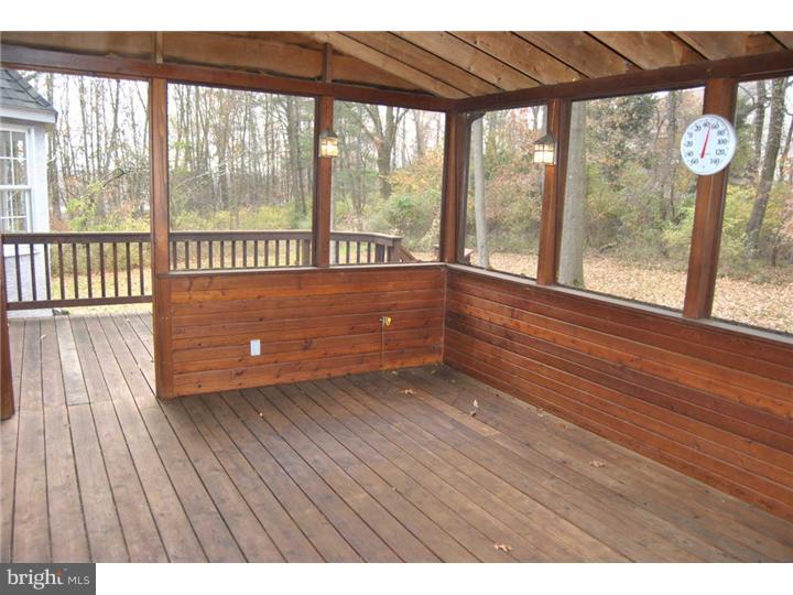 925 Ridgeview Lane Lower Gwynedd, PA 19002 - Photo 12 of 15 Deck