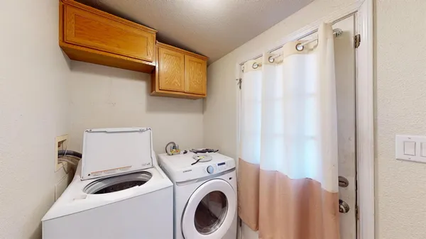 $180,000 | 1624 Highway 99, Unit 66, Manteca, CA 95336