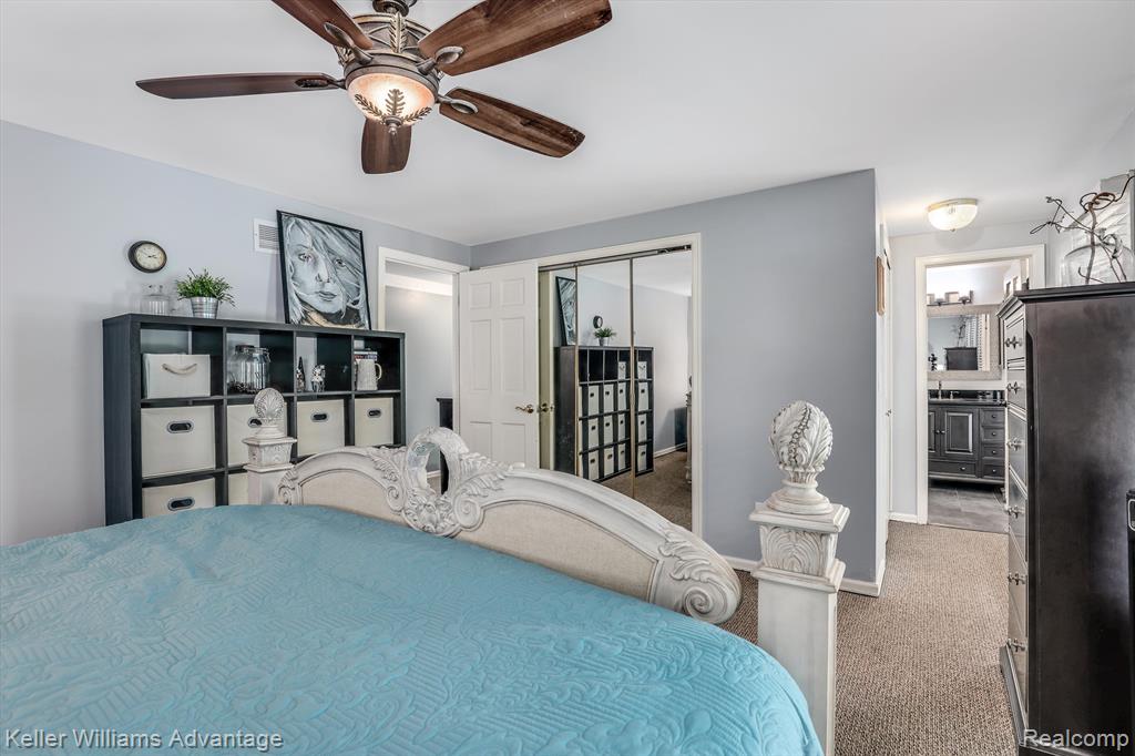 40505 East Mill Rd Court Novi, MI 48375 - Photo 22 of 44