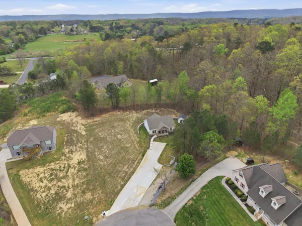$300,000 | 9 Stonecrest Drive, Rock Spring, GA 30739