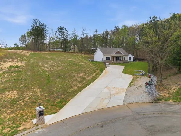 $300,000 | 9 Stonecrest Drive, Rock Spring, GA 30739