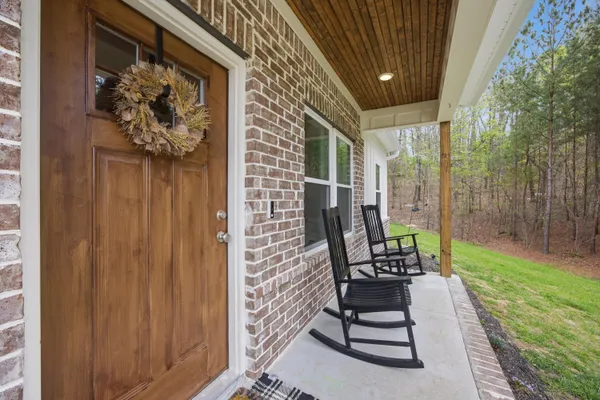 $300,000 | 9 Stonecrest Drive, Rock Spring, GA 30739