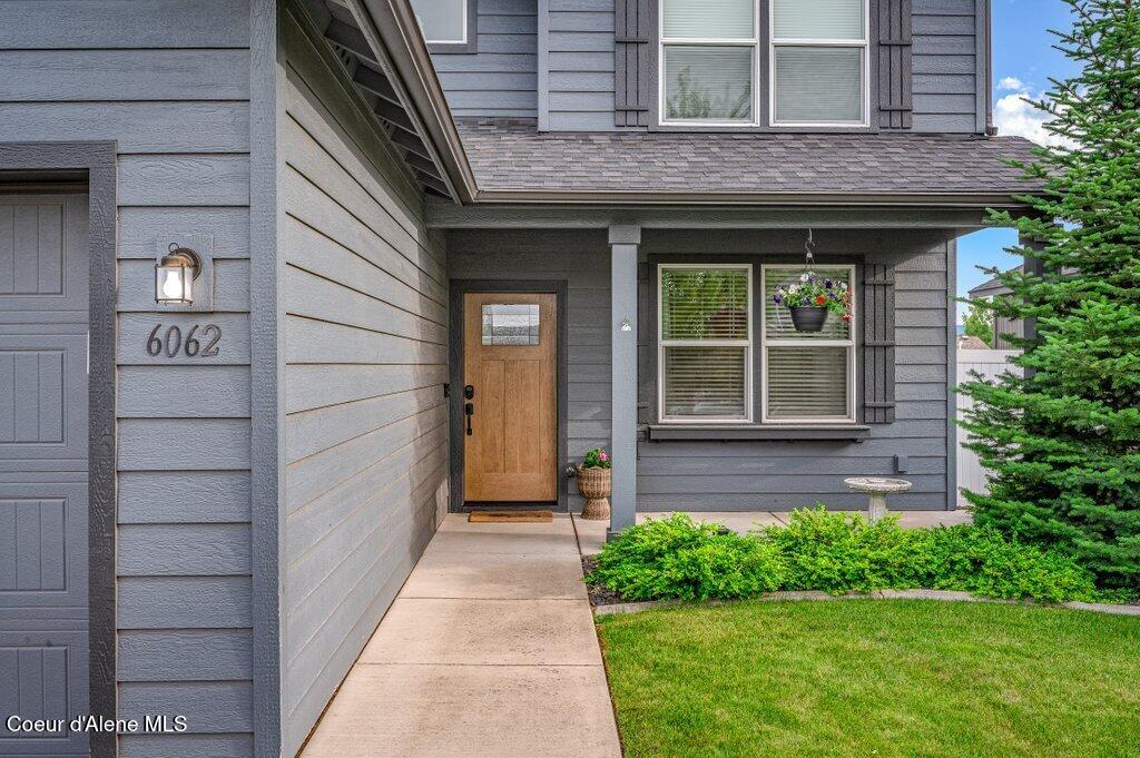6062 Lofty Ridge Street Rathdrum, ID 83858 - Photo 3 of 37 --4.jpg-SMALL