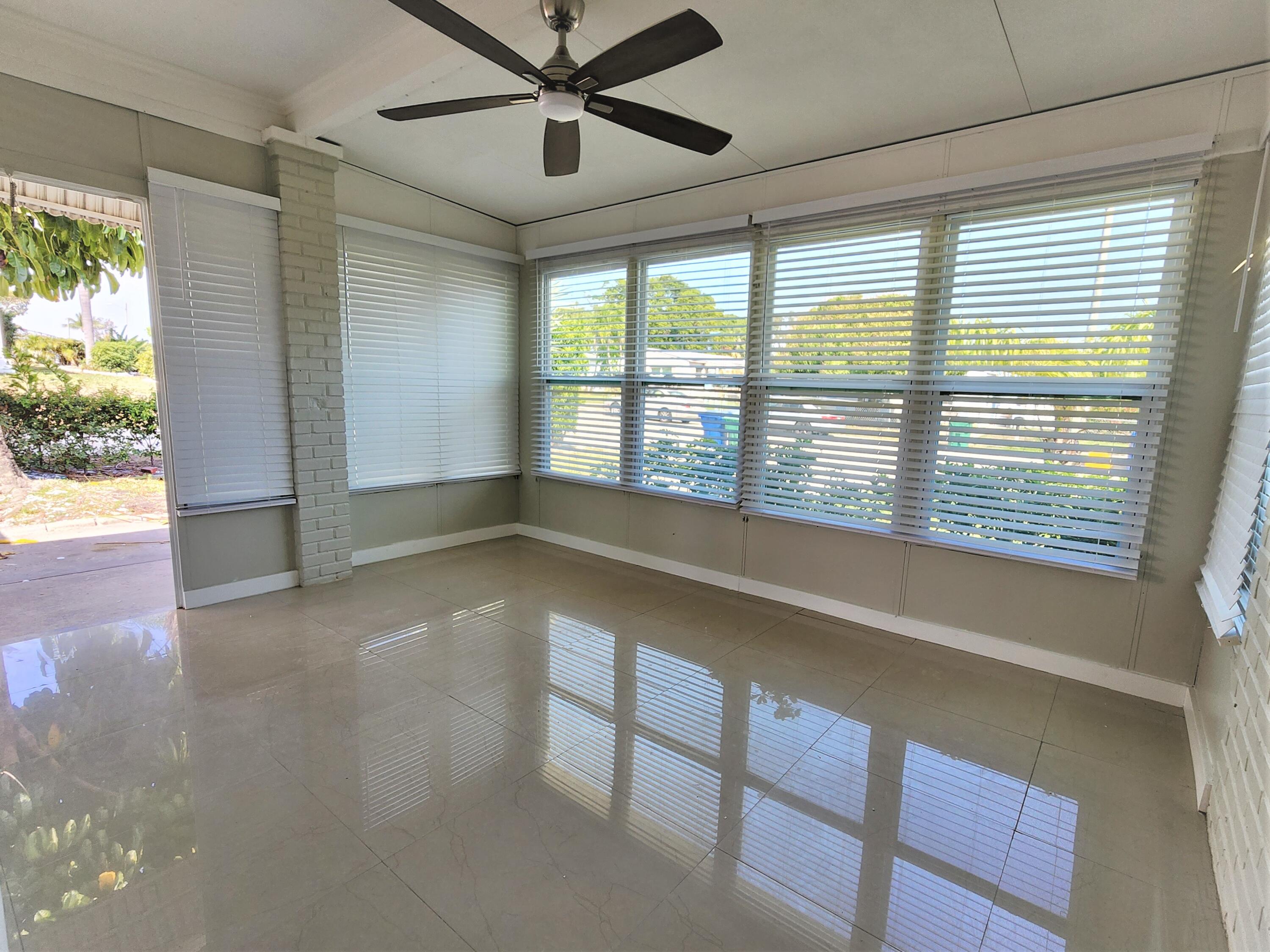 1033 West 25th Street Riviera Beach, FL 33404 - Photo 15 of 18 20230306_102444
