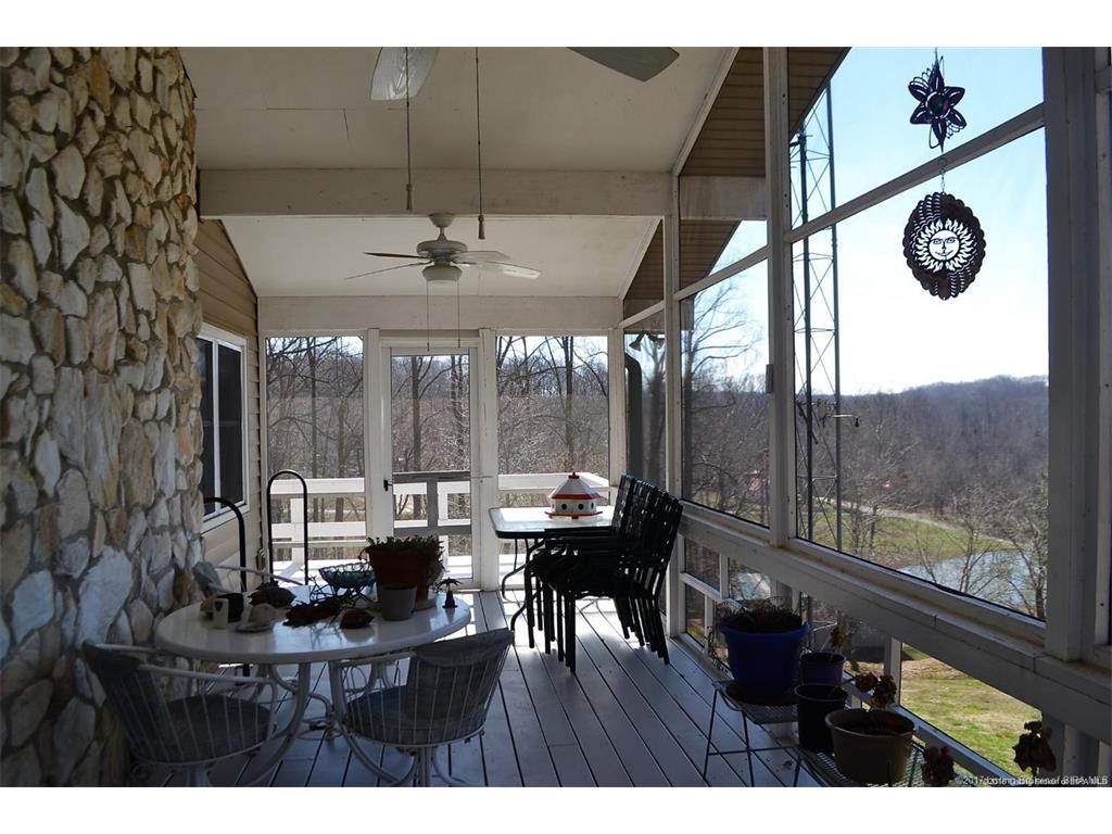 5042 Jericho Road Taswell, IN 47175 - Photo 11 of 31