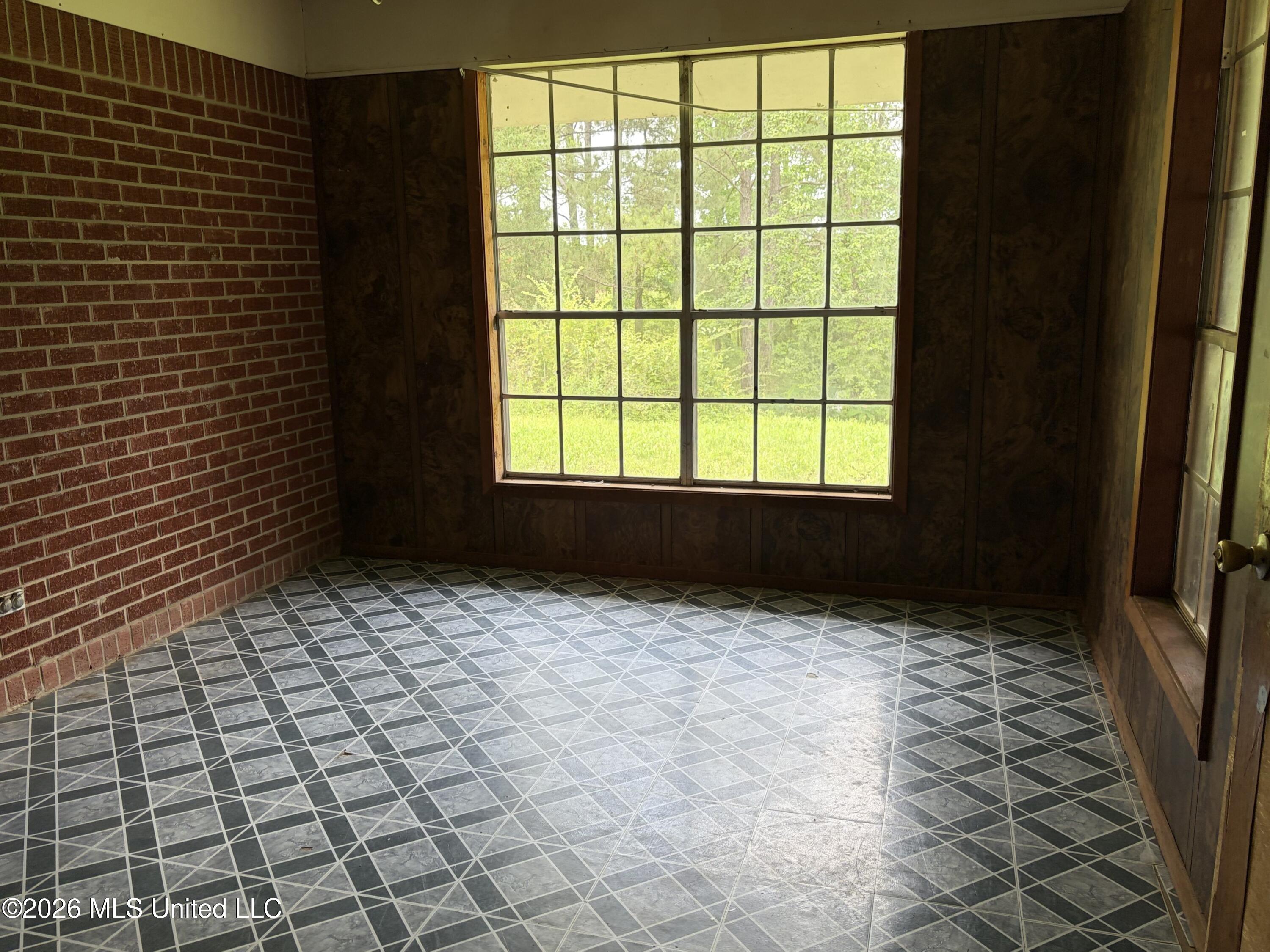 397 John Day Road Canton, MS 39046 - Photo 3 of 10 3