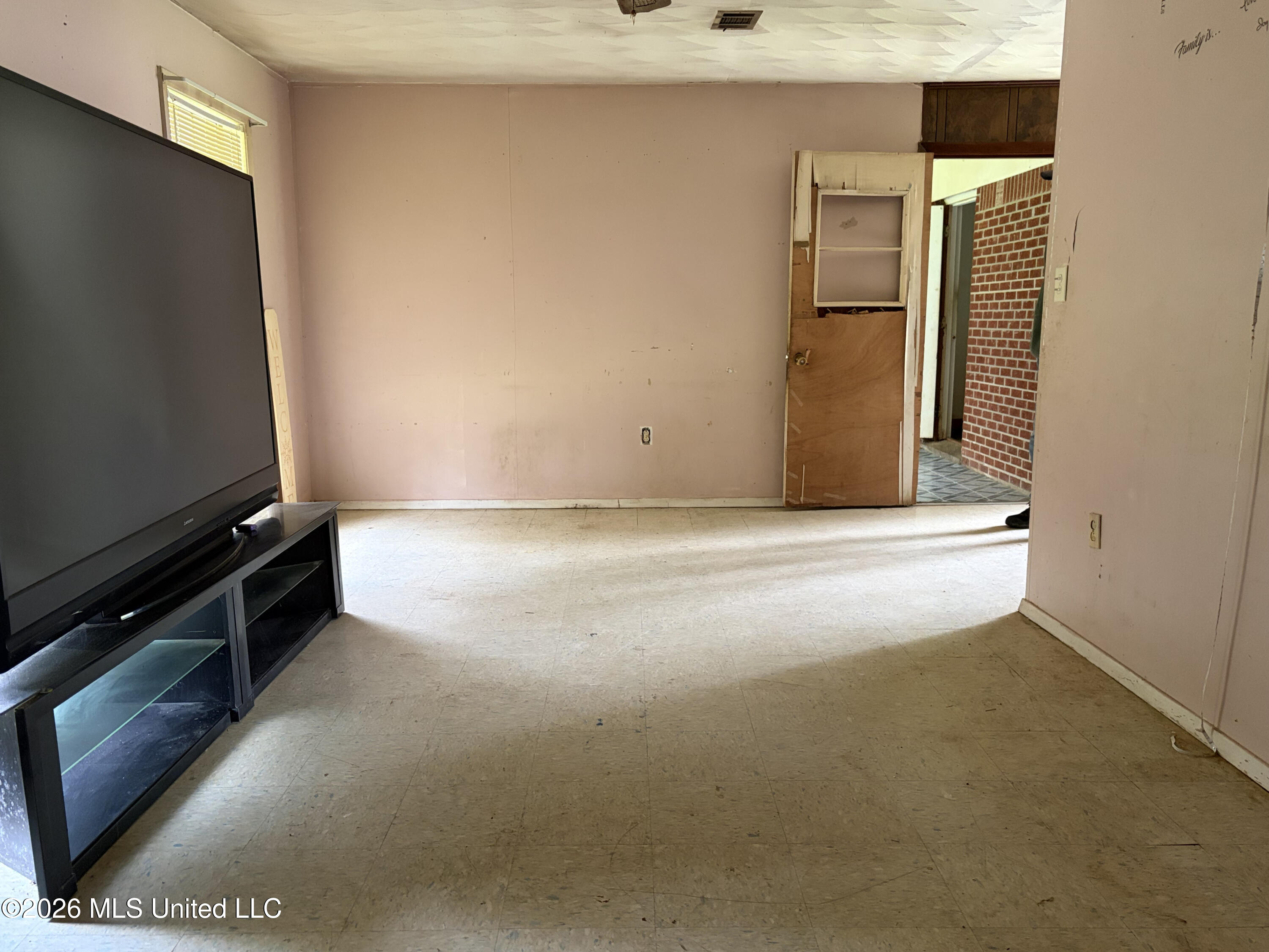 397 John Day Road Canton, MS 39046 - Photo 4 of 10 4