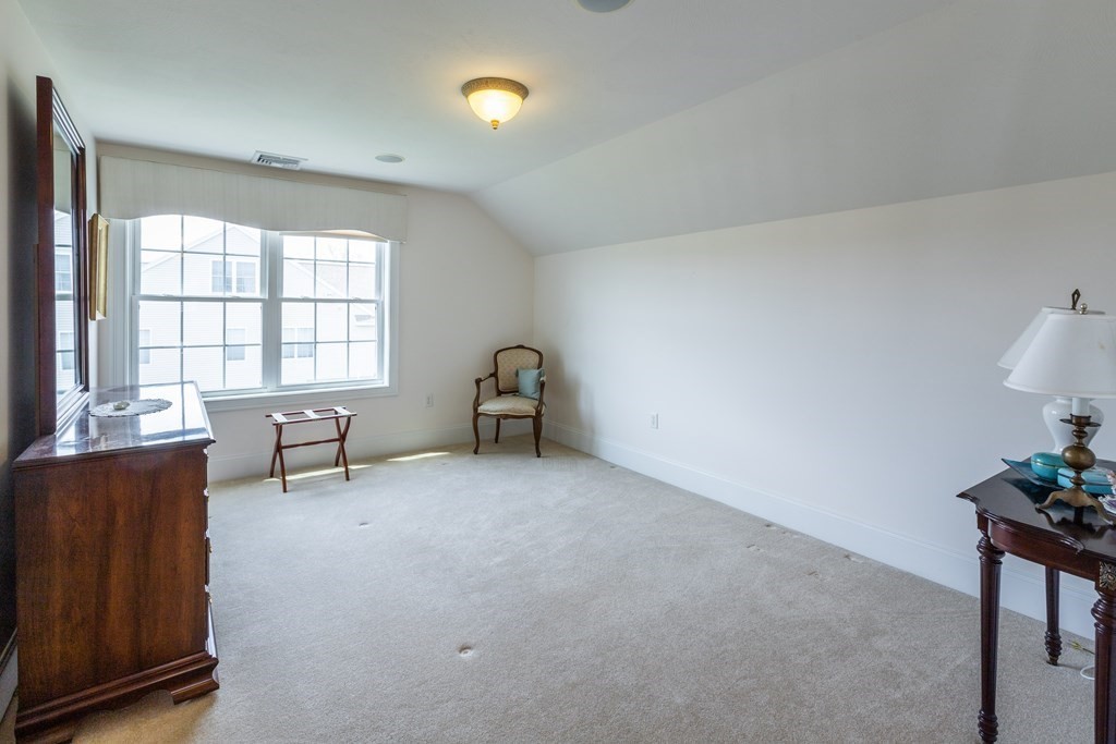 15 Brookview Road, Unit 15 Windham, NH 03087 - Photo 22 of 27