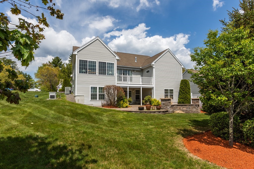 15 Brookview Road, Unit 15 Windham, NH 03087 - Photo 3 of 27
