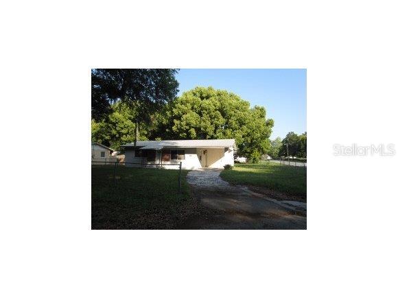 6295 Southeast Hames Road Belleview, FL 34420 - Photo 1 of 1 Primary Photo