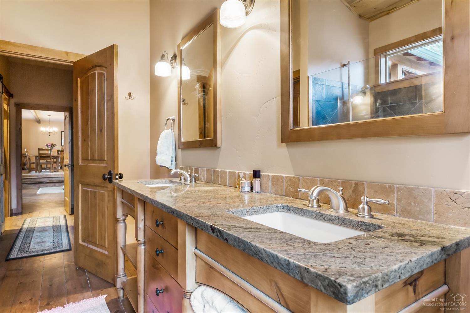 16955 Peterson Ridge Road Bend, OR 97703 - Photo 16 of 25 Additional Photo