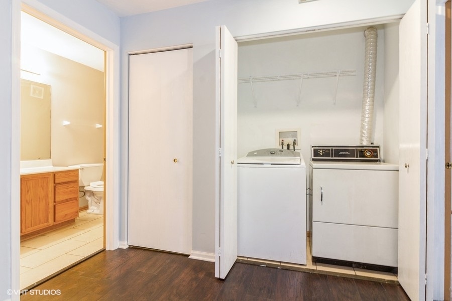 1441 McClure Road, Unit 1441 Aurora, IL 60505 - Photo 10 of 10 a view of walk in closet with empty racks