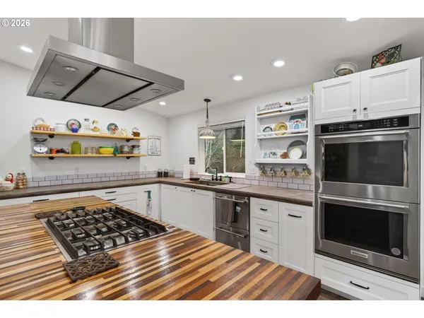 $749,900 | 11616 Lewis River Road, Ariel, WA 98603