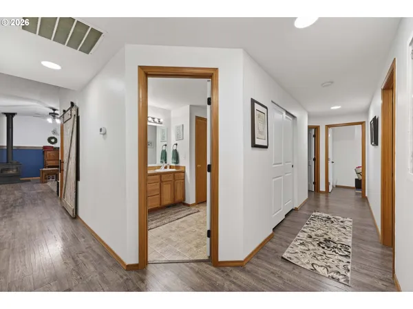 $749,900 | 11616 Lewis River Road, Ariel, WA 98603