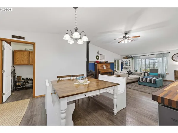 $749,900 | 11616 Lewis River Road, Ariel, WA 98603