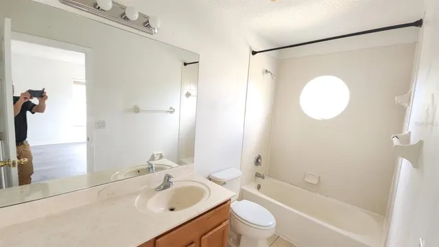 $2,850 | 5627 Florence Harbor Drive, Orlando, FL 32829