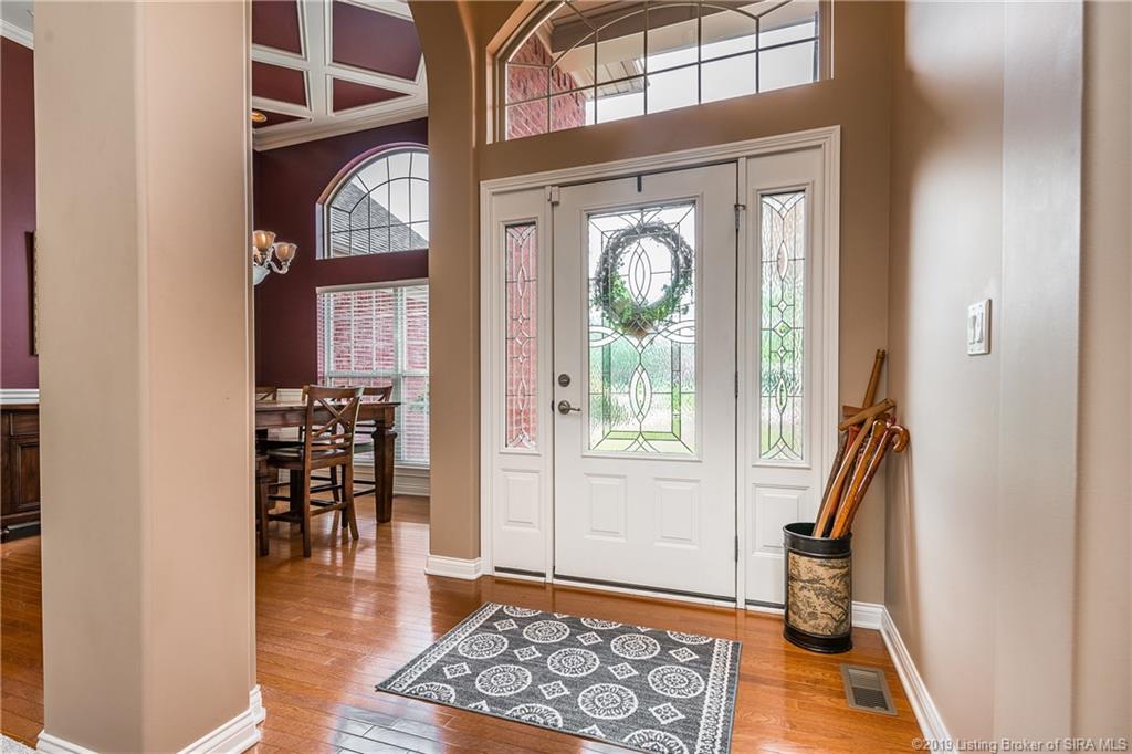4043 Viewcrest Loop Floyds Knobs, IN 47119 - Photo 3 of 33 Gallery Image 3