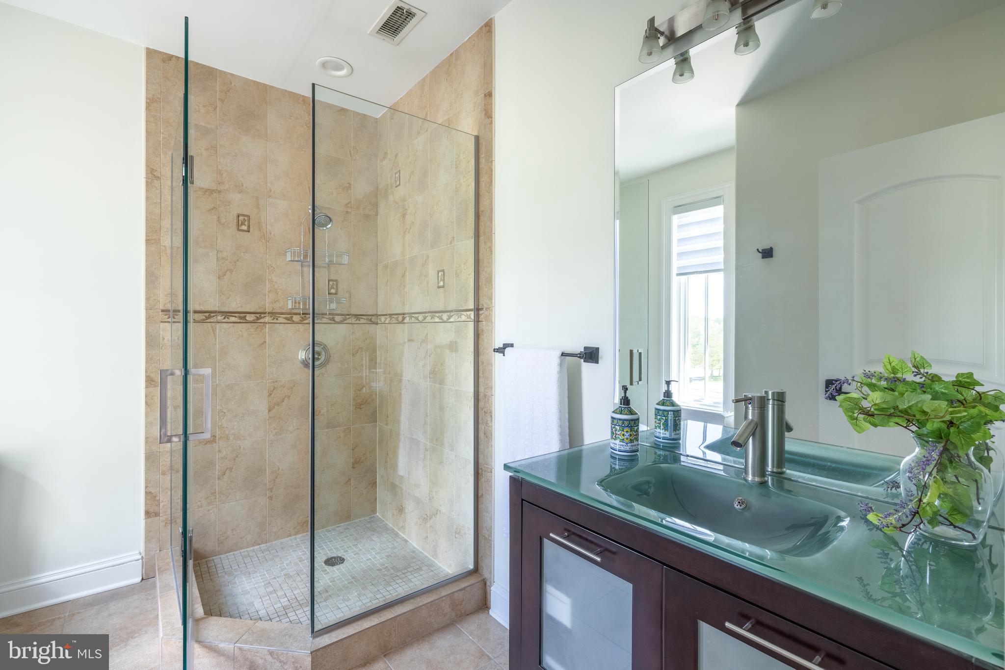 5821 Goldsboro Road Bethesda, MD 20817 - Photo 48 of 67