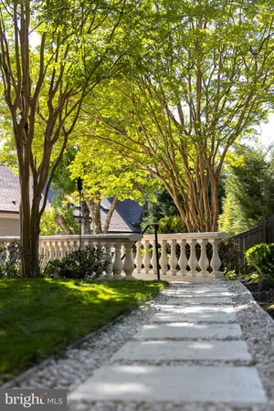 $4,495,000 | 5821 Goldsboro Road, Bethesda, MD 20817