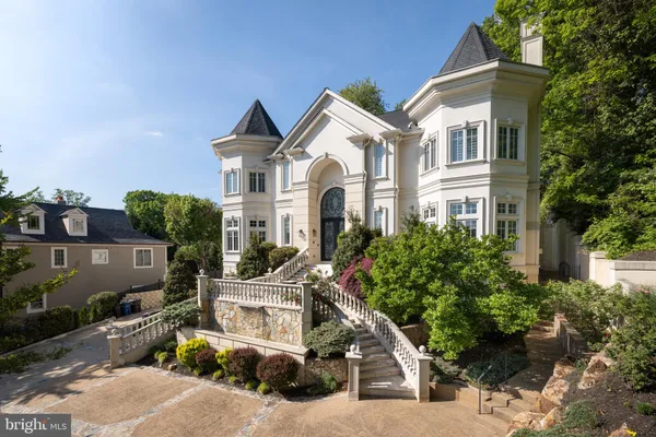 $4,495,000 | 5821 Goldsboro Road, Bethesda, MD 20817