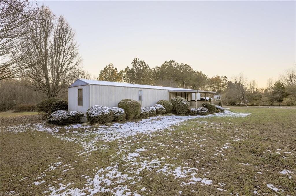 297 Carter Road Thomasville, NC 27360 - Photo 9 of 13 Gallery Image 9