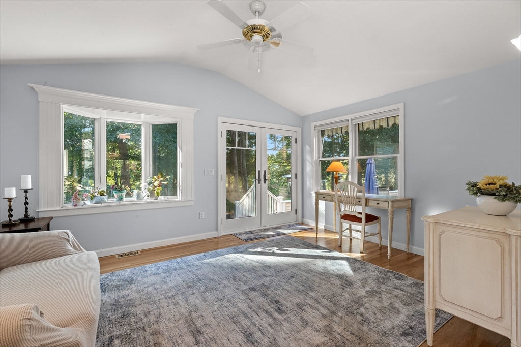 60 Towne Hill Road Haverhill, MA 01835 - Photo 7 of 42 Gallery Image 7
