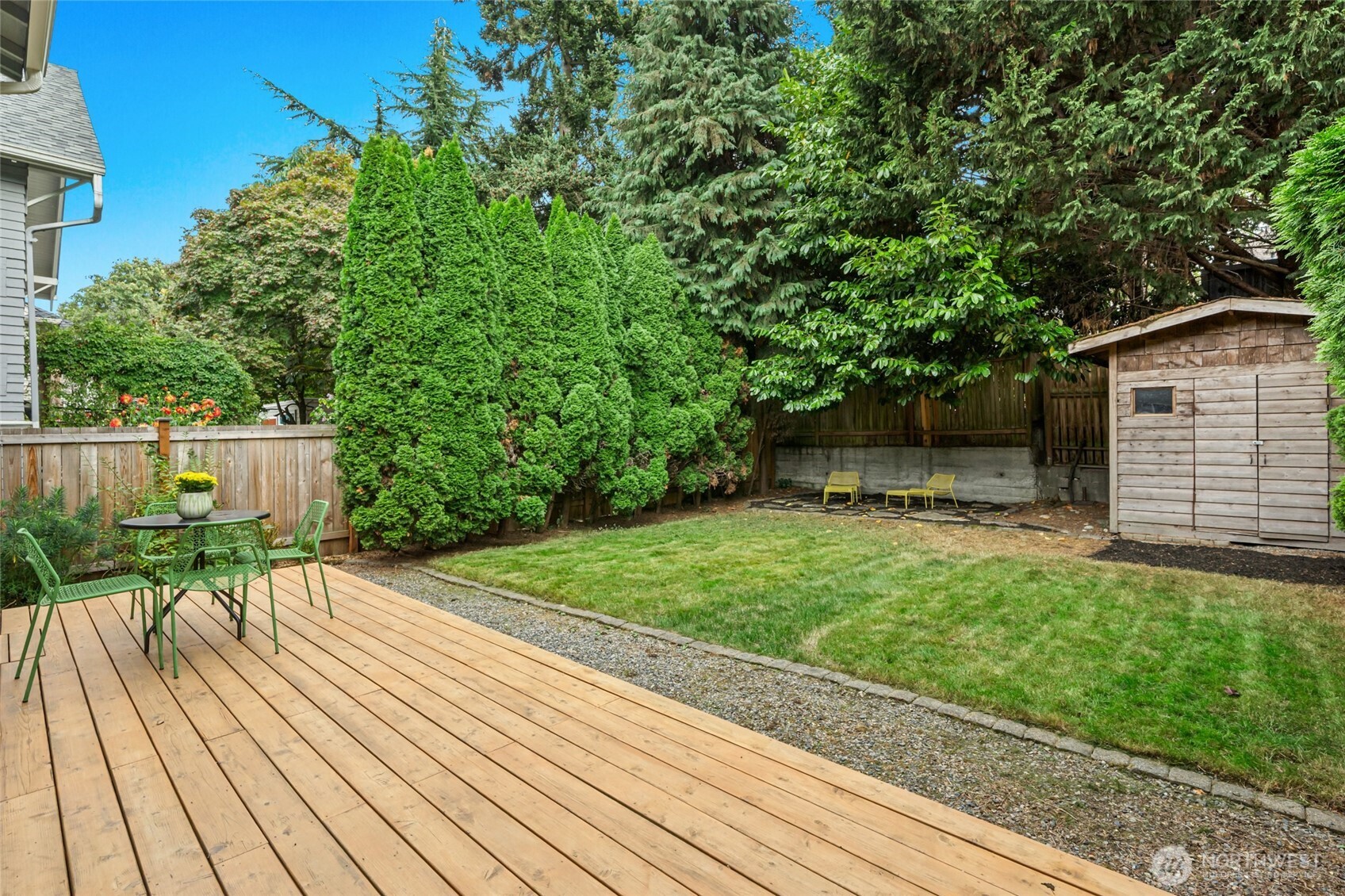 811 Northeast 57th Street Seattle, WA 98105 - Photo 31 of 37 Gallery Image 31