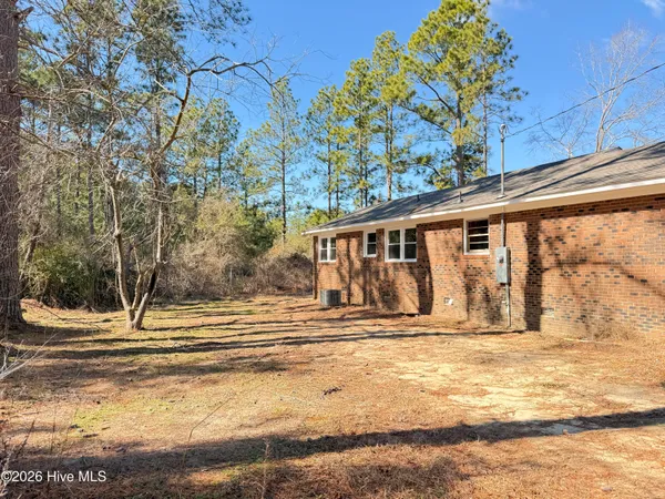 $229,500 | 2220 Highway 211, Eagle Springs, NC 27242