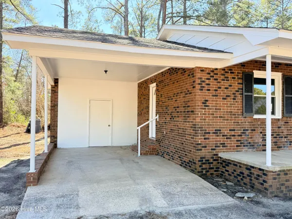 $229,500 | 2220 Highway 211, Eagle Springs, NC 27242